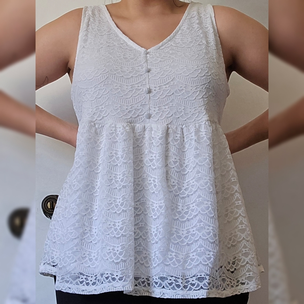 Torrid White Lace Sleeveless Peplum Top Sz 1X